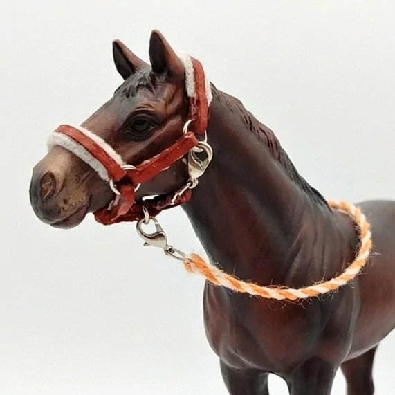 Ohlávka pro koně typu Schleich - hnědá cihlová